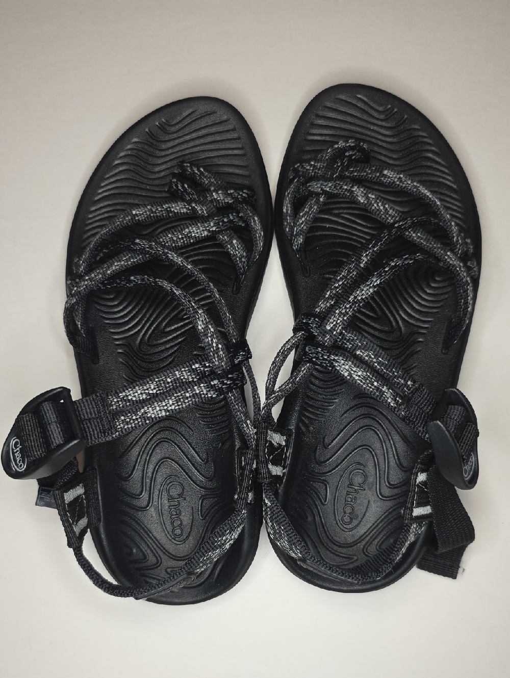 Chaco Women's Black & Gray Strappy Outdoor Sandals